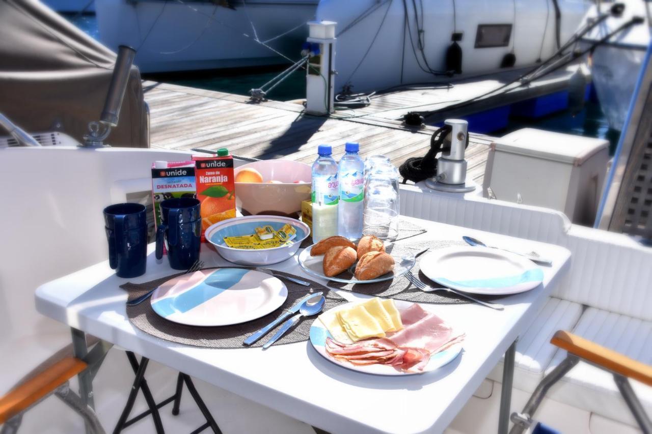 Luxury Boat Karamba I Hotel San Miguel de Abona Exterior photo